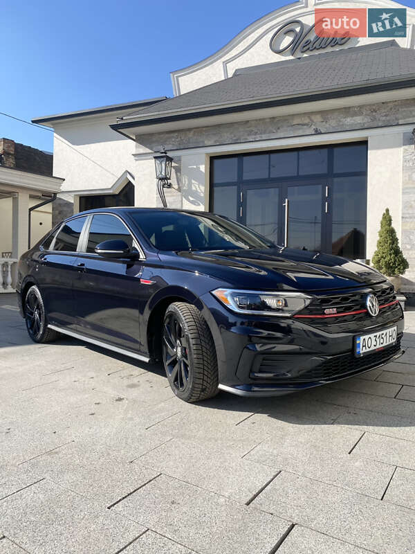 Седан Volkswagen Jetta 2019 в Мукачево