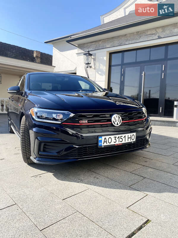 Седан Volkswagen Jetta 2019 в Мукачево