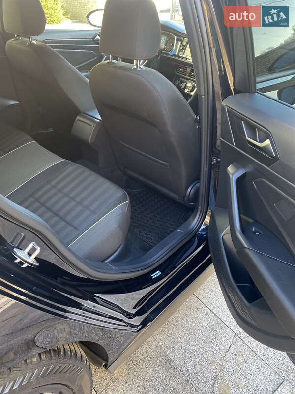 Седан Volkswagen Jetta 2019 в Мукачево