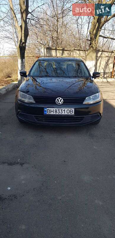Седан Volkswagen Jetta 2013 в Одесі