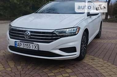 Седан Volkswagen Jetta 2018 в Запоріжжі