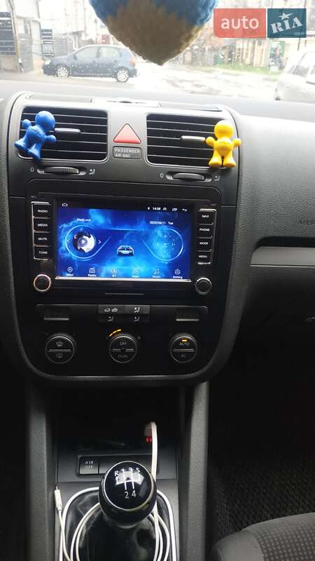 Седан Volkswagen Jetta 2009 в Умані