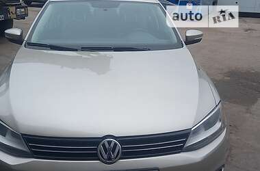 Седан Volkswagen Jetta 2014 в Миколаєві