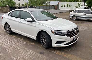 Седан Volkswagen Jetta 2019 в Надвірній