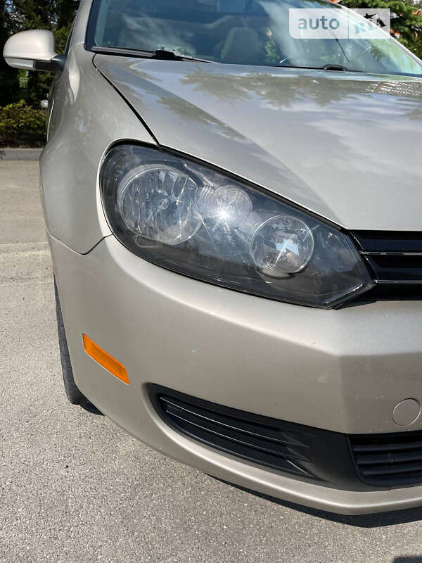 Универсал Volkswagen Jetta 2012 в Тернополе