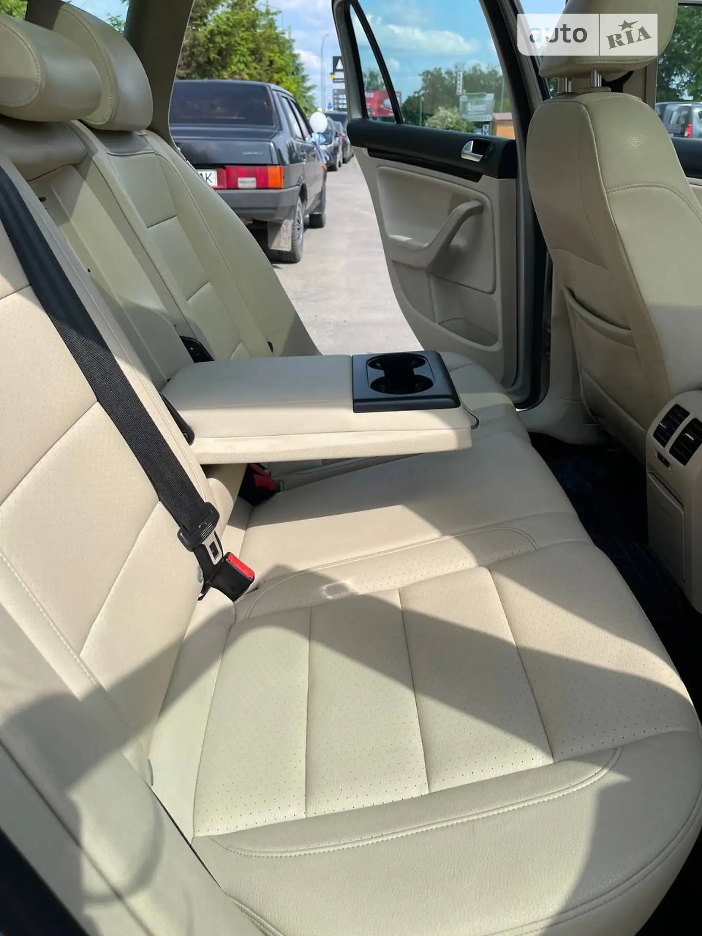 2012 Volkswagen Jetta - мініатюра 14