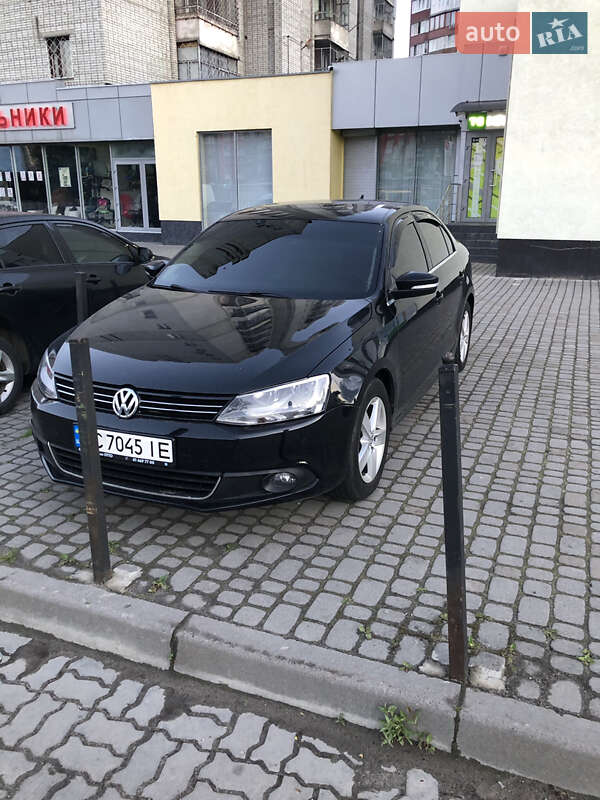 Volkswagen Jetta 2012