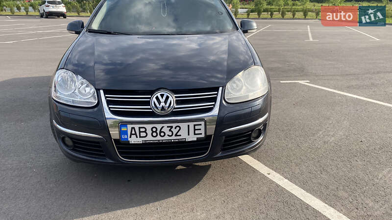 Седан Volkswagen Jetta 2008 в Вінниці