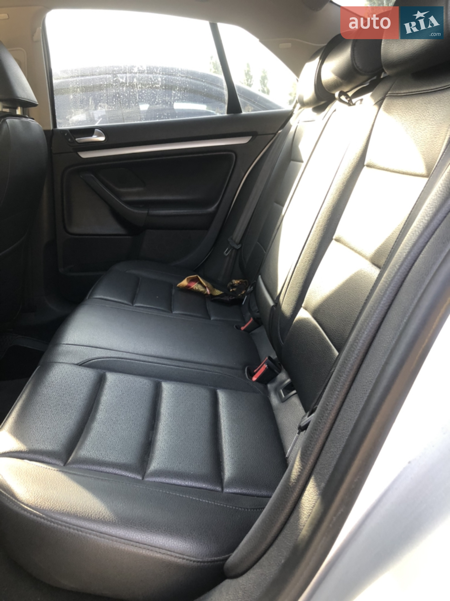 2010 Volkswagen Jetta - мініатюра 11