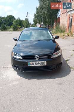 Седан Volkswagen Jetta 2013 в 