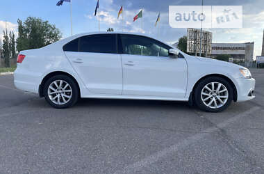 Седан Volkswagen Jetta 2014 в Кривому Розі