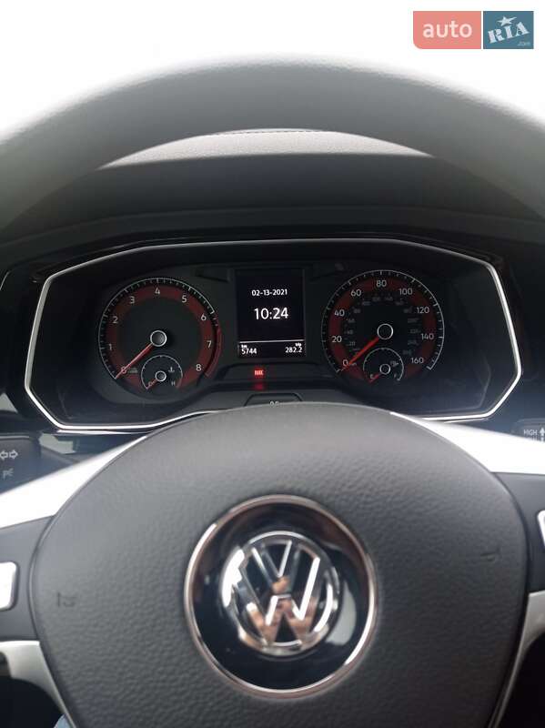 Седан Volkswagen Jetta 2020 в Перечині