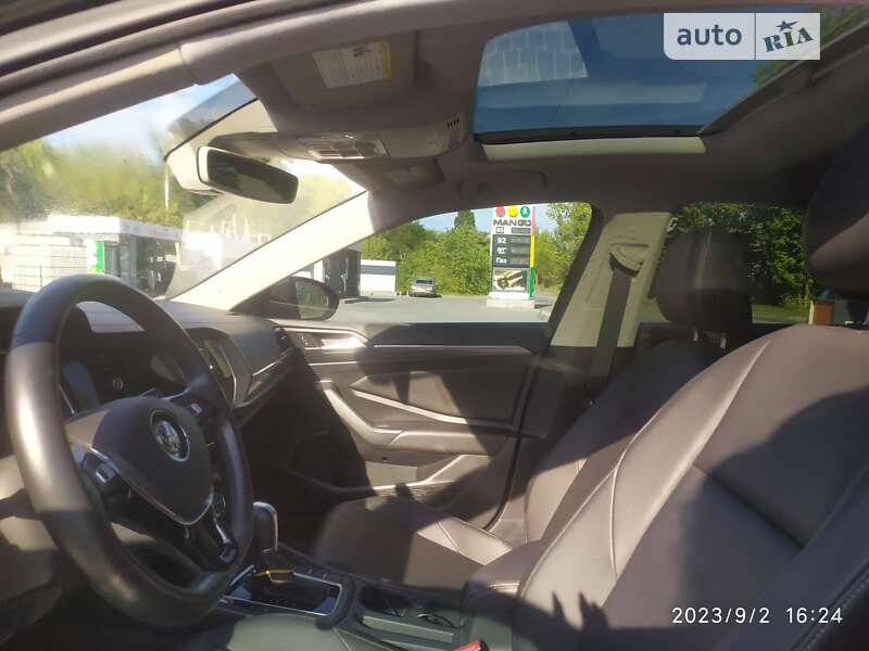 Седан Volkswagen Jetta 2018 в Каменском фото 56 Седан Volkswagen Jetta 2018 в Каменском