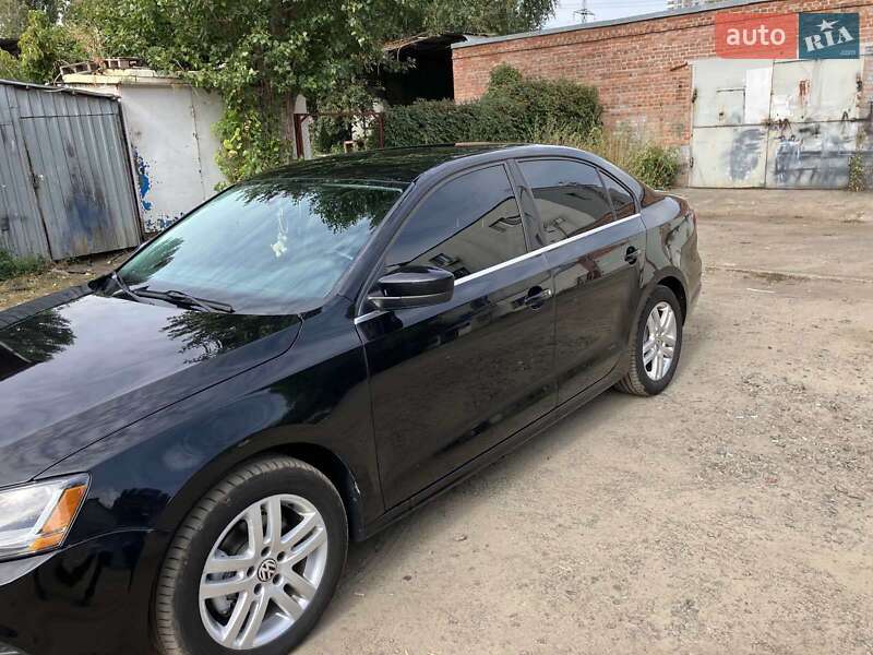 Седан Volkswagen Jetta 2017 в Києві