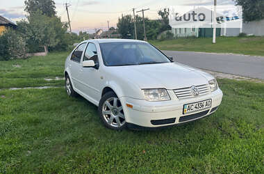 Седан Volkswagen Jetta 1999 в Чернігові
