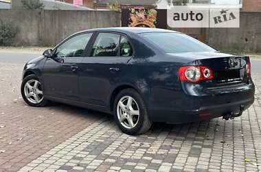 Седан Volkswagen Jetta 2006 в 