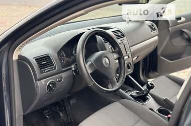 Седан Volkswagen Jetta 2006 в 