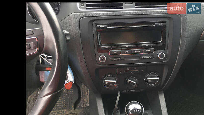 Седан Volkswagen Jetta 2012 в Стрию фото 5 Седан Volkswagen Jetta 2012 в Стрию