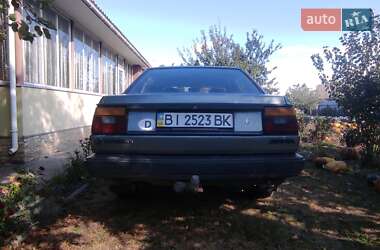 Седан Volkswagen Jetta 1987 в Черкасах