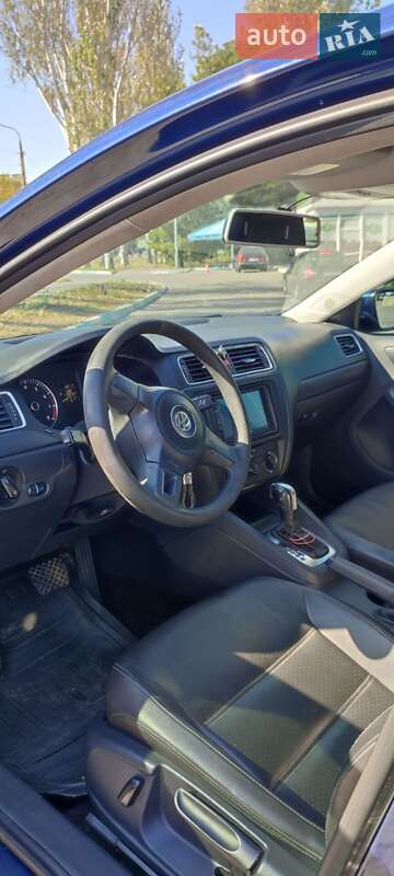 Volkswagen Jetta 2013