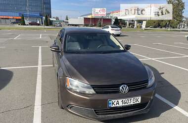 Седан Volkswagen Jetta 2014 в Борисполі