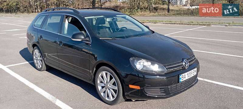Универсал Volkswagen Jetta 2010 в Кропивницком