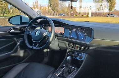 Седан Volkswagen Jetta 2018 в Кривом Роге