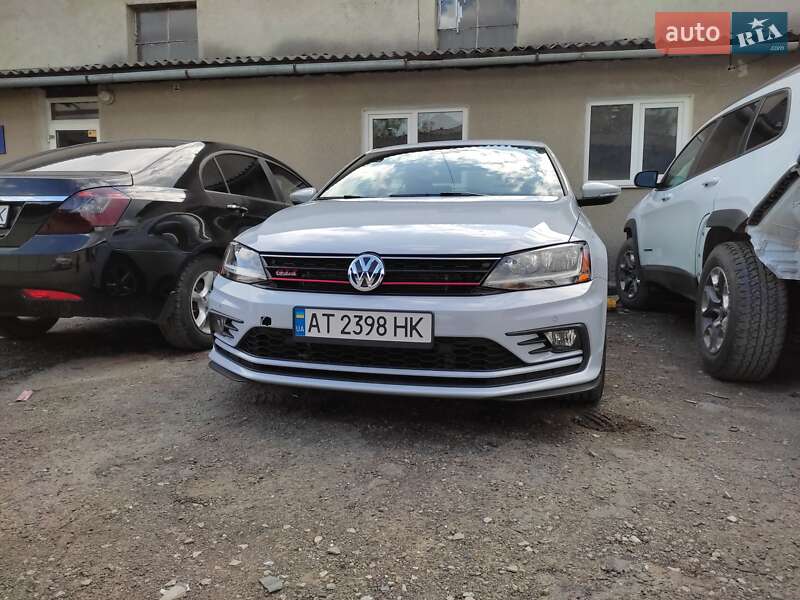 Седан Volkswagen Jetta 2017 в Ивано-Франковске