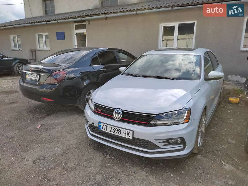 Седан Volkswagen Jetta 2017 в Ивано-Франковске