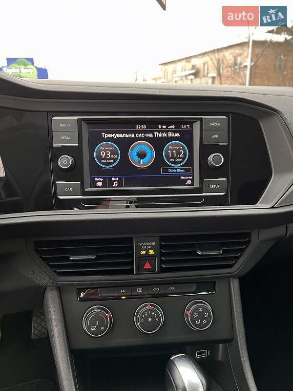 Седан Volkswagen Jetta 2018 в Тернополі