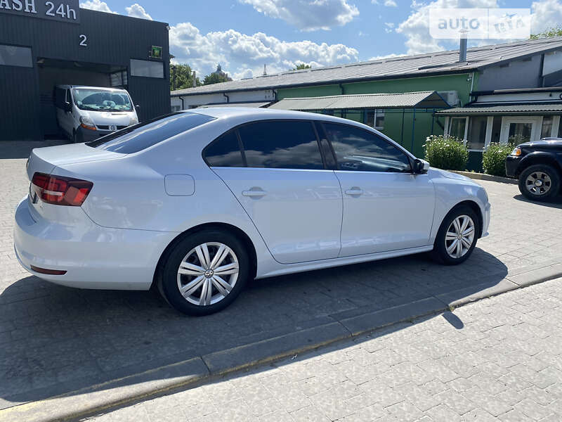 Седан Volkswagen Jetta 2017 в Львові фото 4 Седан Volkswagen Jetta 2017 в Львові