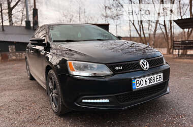 Седан Volkswagen Jetta 2012 в Тернополе