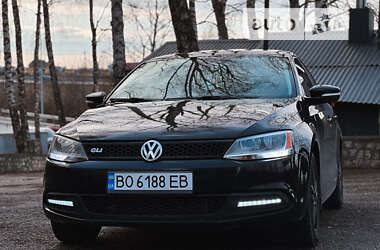 Седан Volkswagen Jetta 2012 в Тернополе