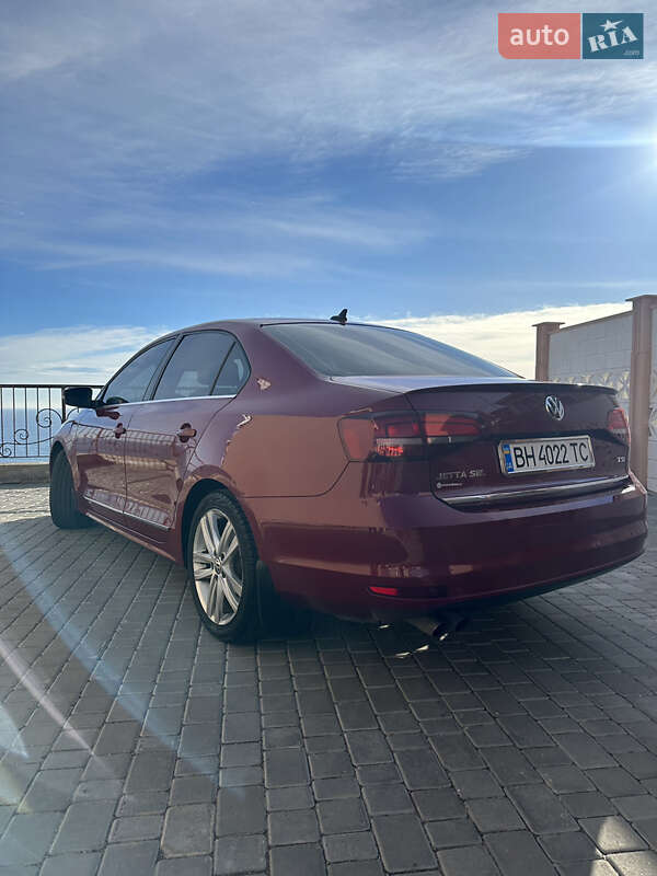 Седан Volkswagen Jetta 2017 в Одесі