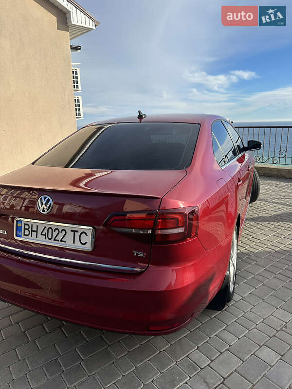 Седан Volkswagen Jetta 2017 в Одесі