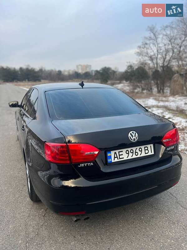 Седан Volkswagen Jetta 2011 в Дніпрі
