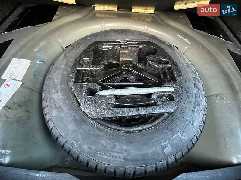 Седан Volkswagen Jetta 2011 в Дніпрі