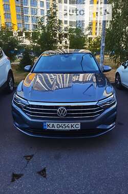 Седан Volkswagen Jetta 2018 в Києві