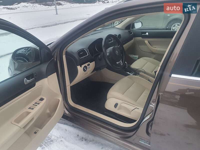 Універсал Volkswagen Jetta 2013 в Києві