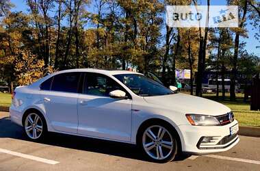 Седан Volkswagen Jetta 2017 в Києві