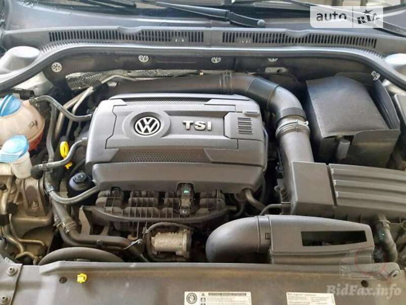 Седан Volkswagen Jetta 2013 в Буську