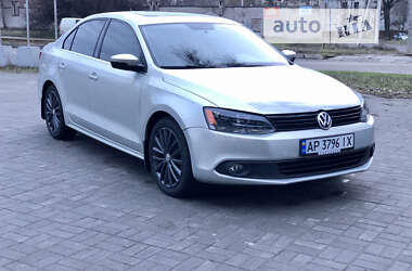 Седан Volkswagen Jetta 2010 в Запоріжжі