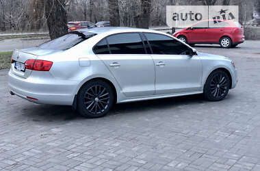 Седан Volkswagen Jetta 2010 в Запорожье