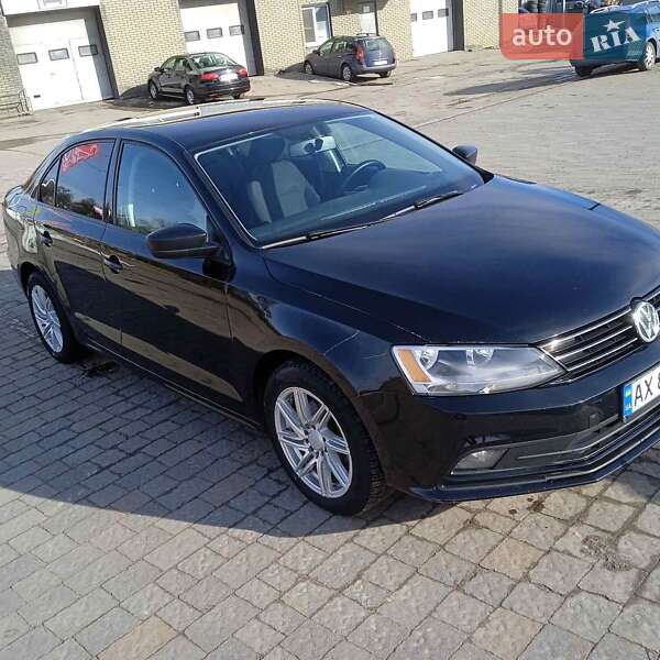 Седан Volkswagen Jetta 2016 в Харькове