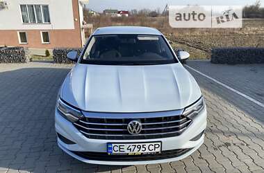 Седан Volkswagen Jetta 2018 в Снятині