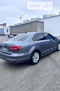 Седан Volkswagen Jetta 2015 в Одессе