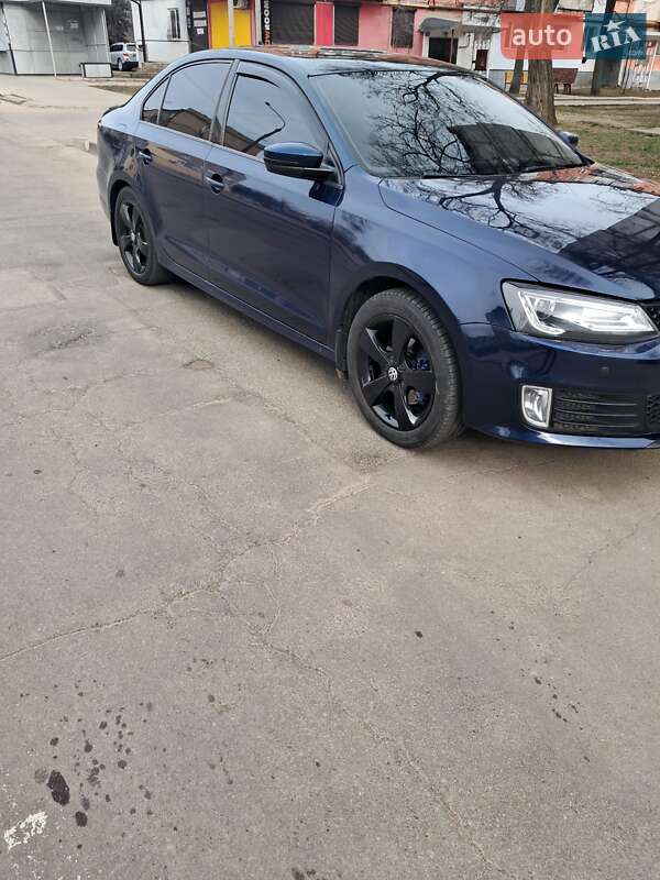 Седан Volkswagen Jetta 2012 в Покрове