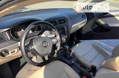 Седан Volkswagen Jetta 2016 в Сокирянах
