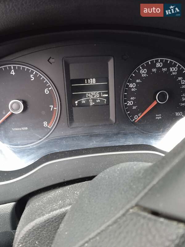 Седан Volkswagen Jetta 2014 в Одесі