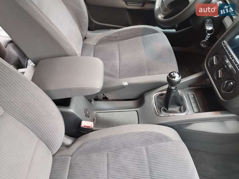 Седан Volkswagen Jetta 2006 в Броварах